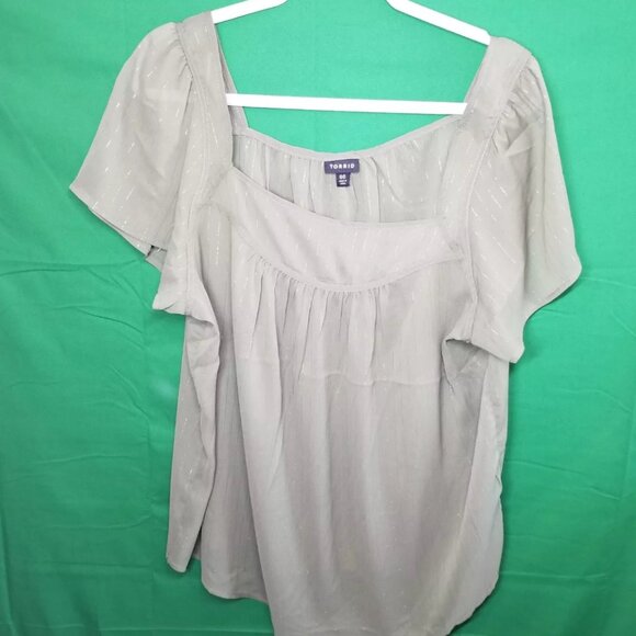 Torrid Blouse OD Green/Gold Stripes Short Sleeve Women's Classic Fit Size 00 - Picture 1 of 4